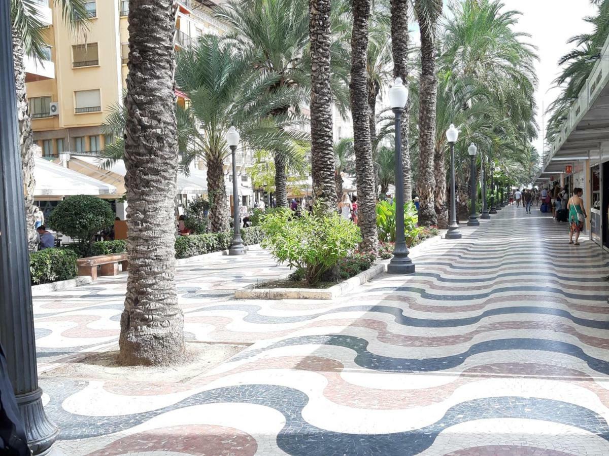 Apartamento Grande-Centro Barrio Playa Alicante Exterior photo